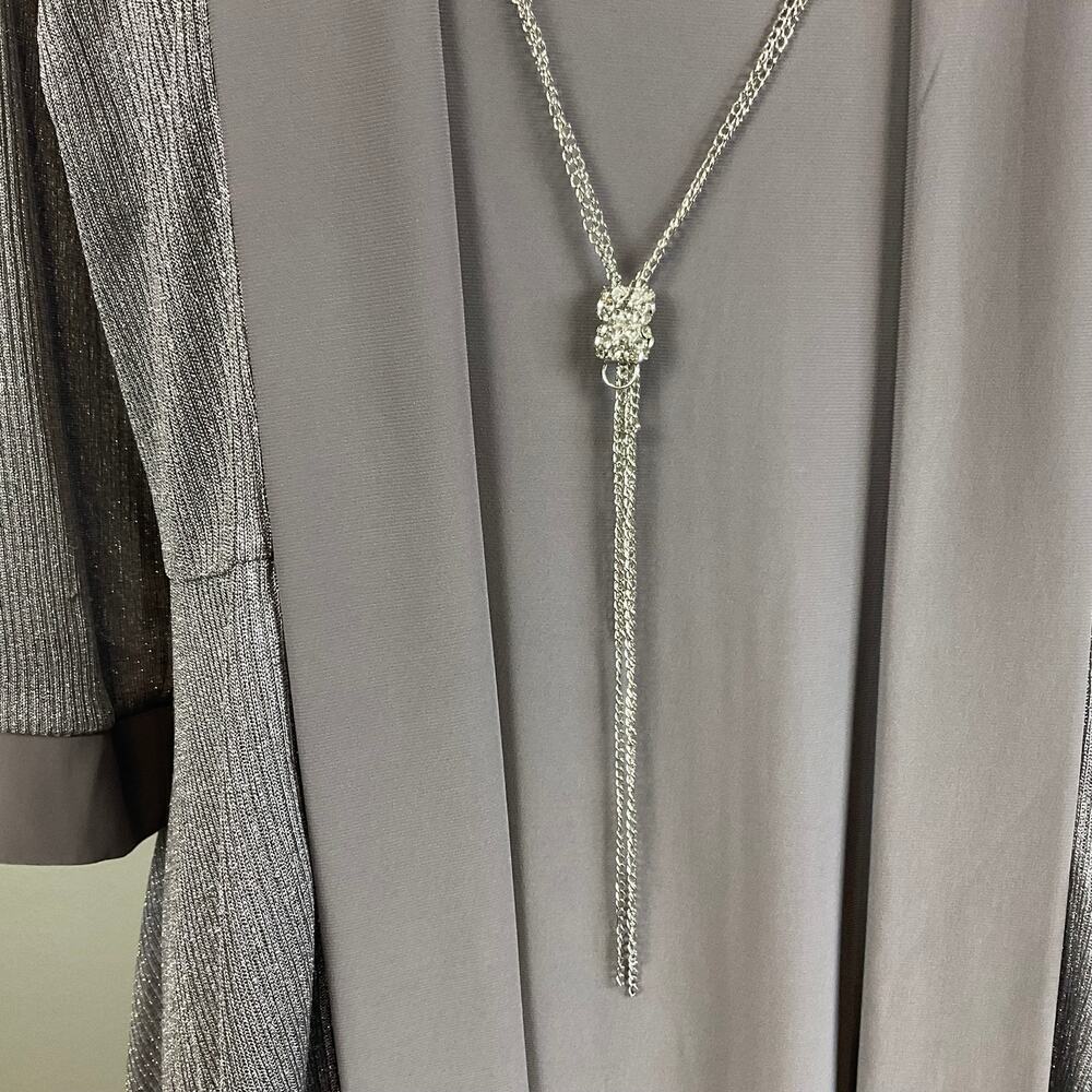 R&M Richards Two-Piece Shift Cocktail Dress and Sparkly Jacket Size 14W Silver - Picture 11 of 14